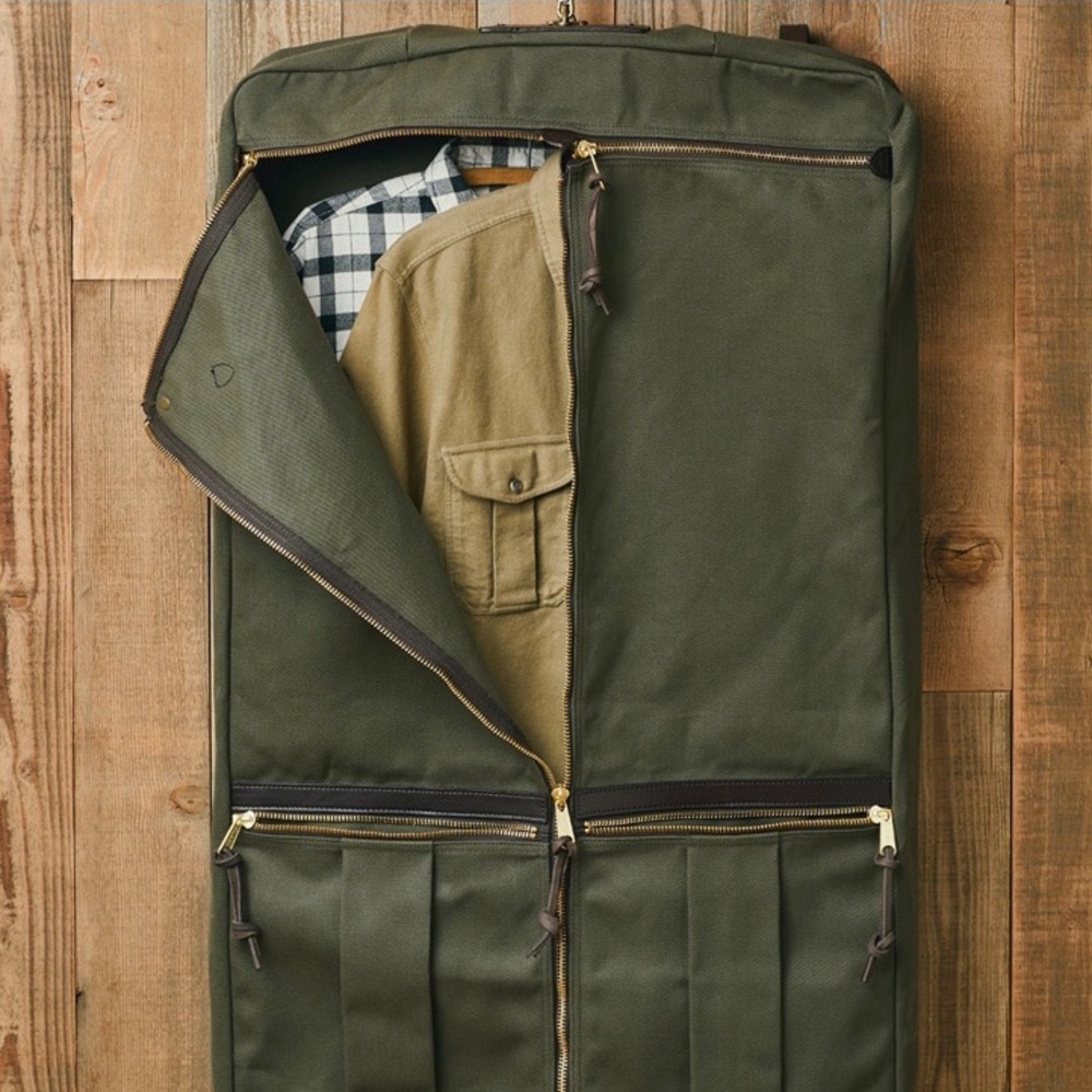 Filson rugged twill garment bag